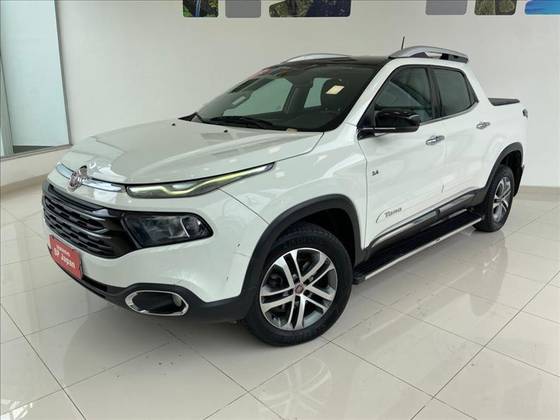 FIAT TORO 2.4 16V MULTIAIR FLEX VOLCANO AT9 FIAT TORO 2.4 16V MULTIAIR FLEX VOLCANO AT9